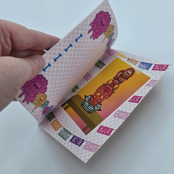 Monster High Skelita Calaveras Art Class Doll Diary Journal 2013 - Picture 8 of 9